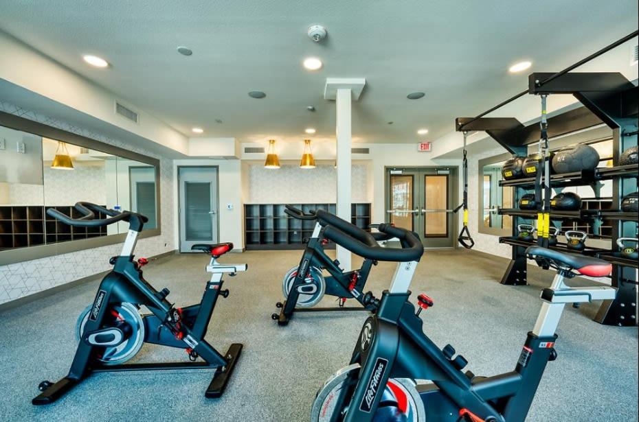 Cozysuites Phx Roro Gym, Pool, Pets, Parking! #9 ฟีนิกซ์ ภายนอก รูปภาพ